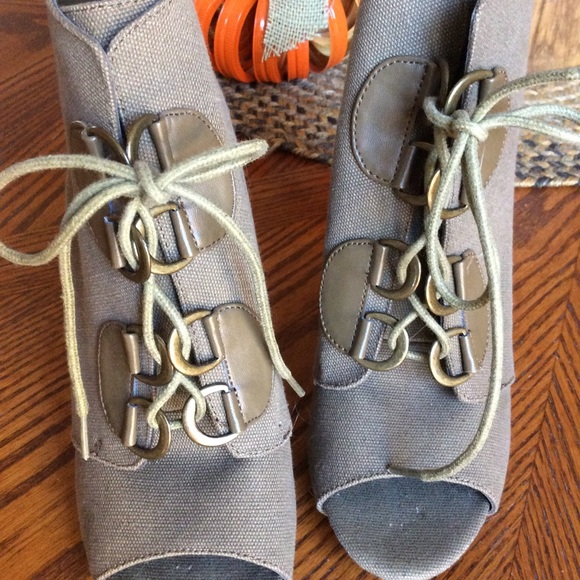 Taupe Peep Toe Booties - Picture 6 of 8